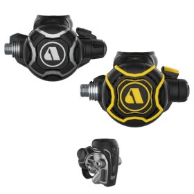 Erogatore subacqueo EVX200 di Apeks nei colori nero/giallo e nero/argento, con logo. Vista frontale